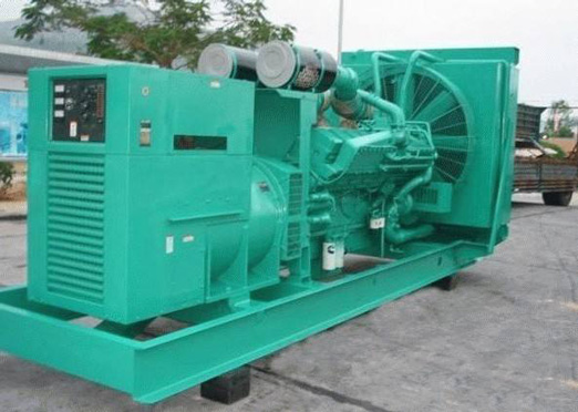 新建75kw康明斯柴油发电车出租